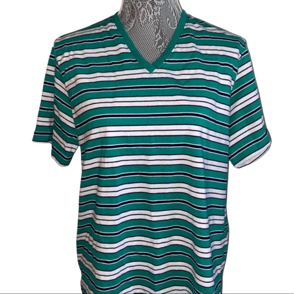 Vintage Classic Elements Striped pattern V-Neck short sleeve top